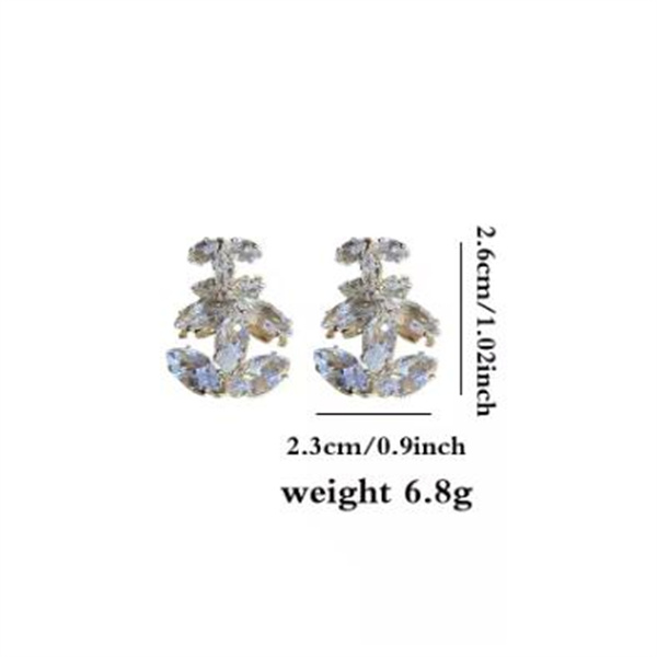 Advanced Fashion Sense Shiny Letter For Women Girls Minimalist Versatile Earrings Jewelry Accessories Gifts With Box Free shipping