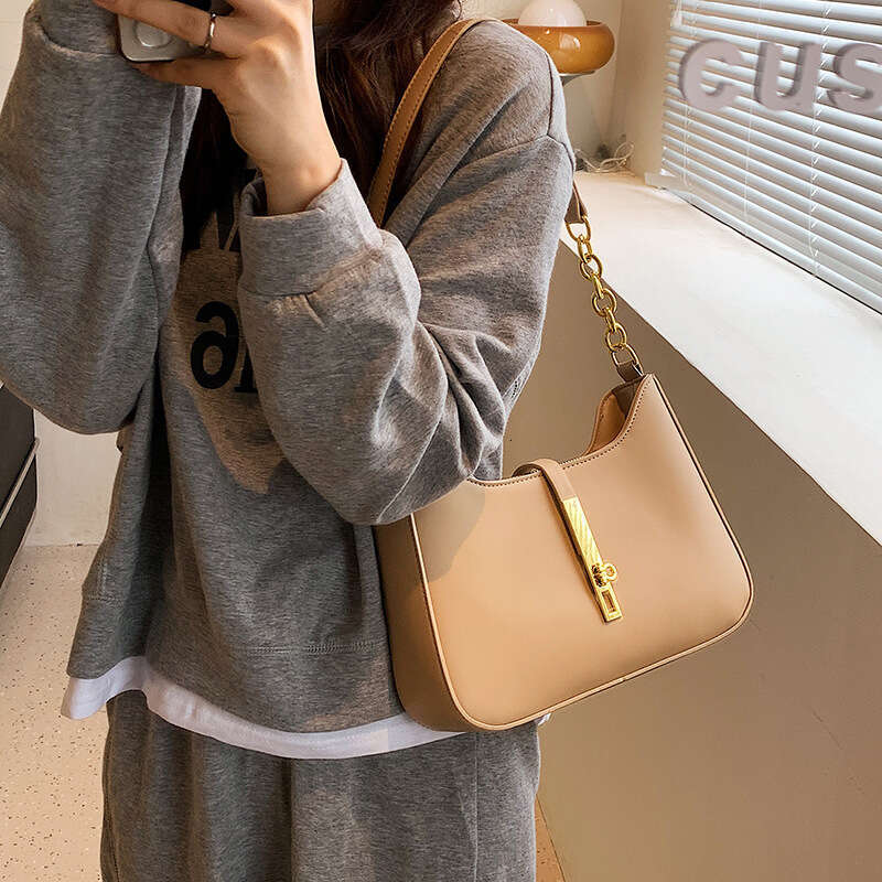 Crossbody hot Bag Women - Vegan Leather Shoulder Bag, Green, Casual Handbag for Commute