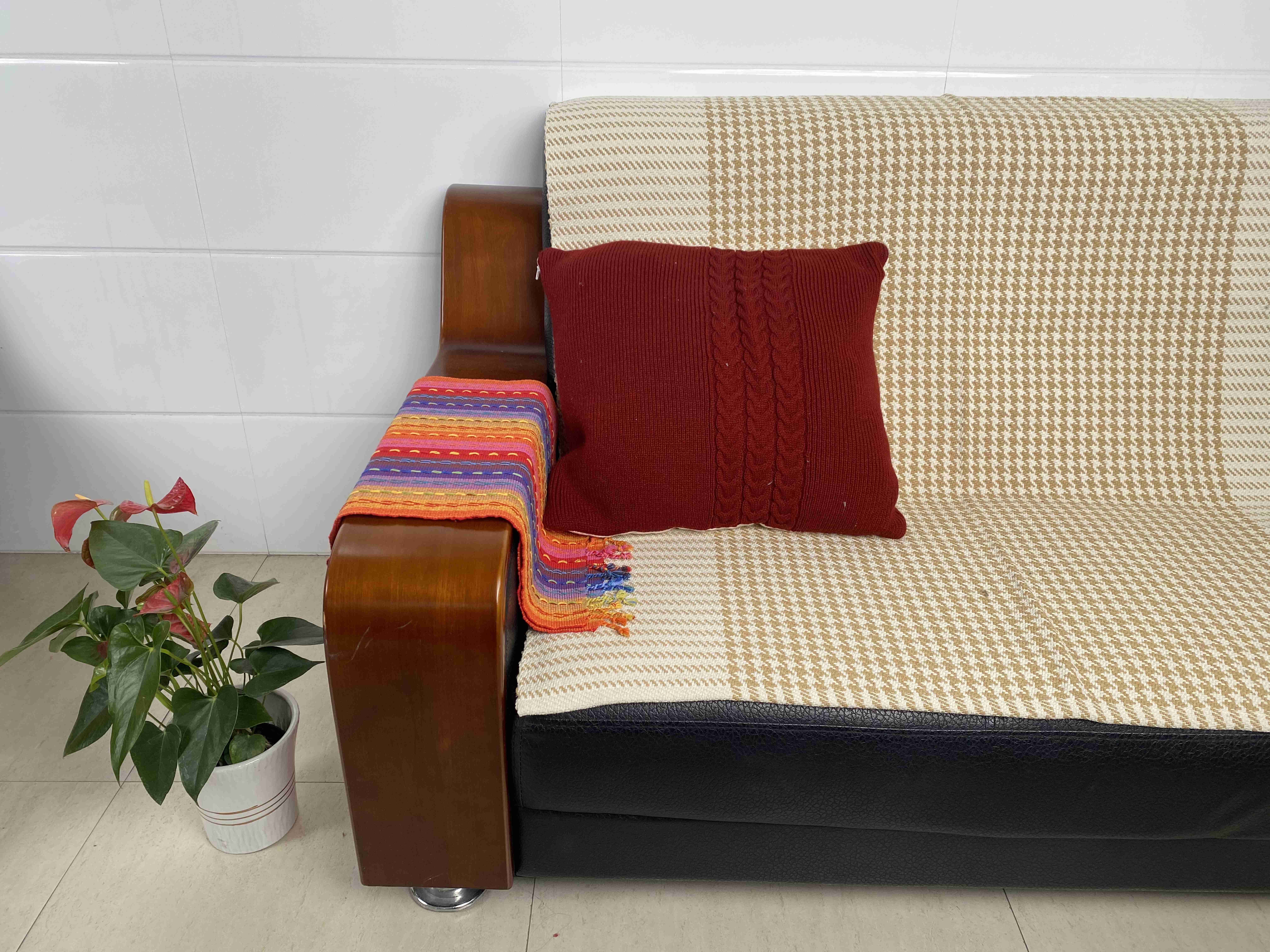 Natural Textured Versatile Fabric Cushions for Elegant Living Room Decoration