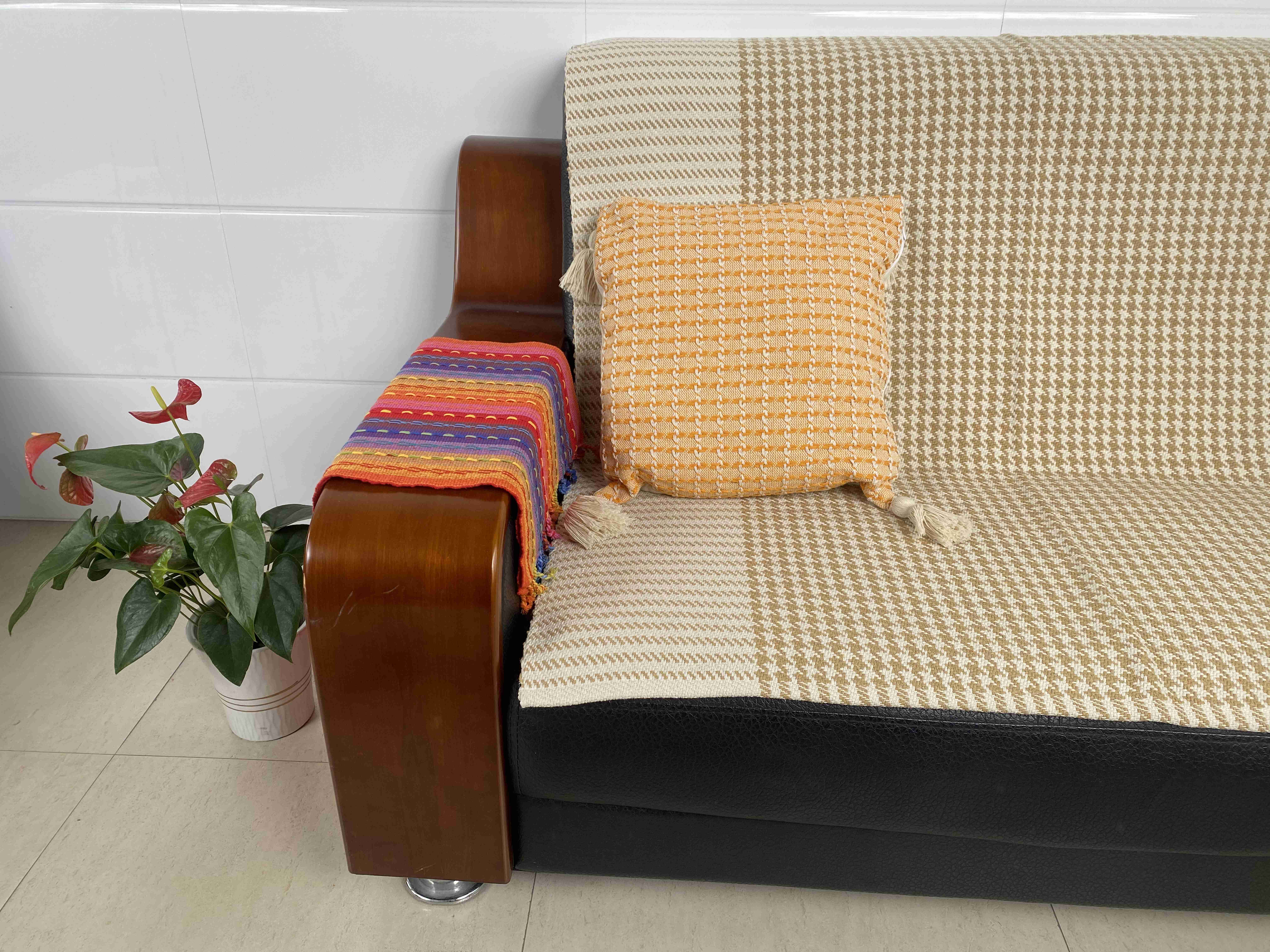 Luxurious Breathable Textile Cushion Covers - Perfectly Suited for Sophisticated Home Environments