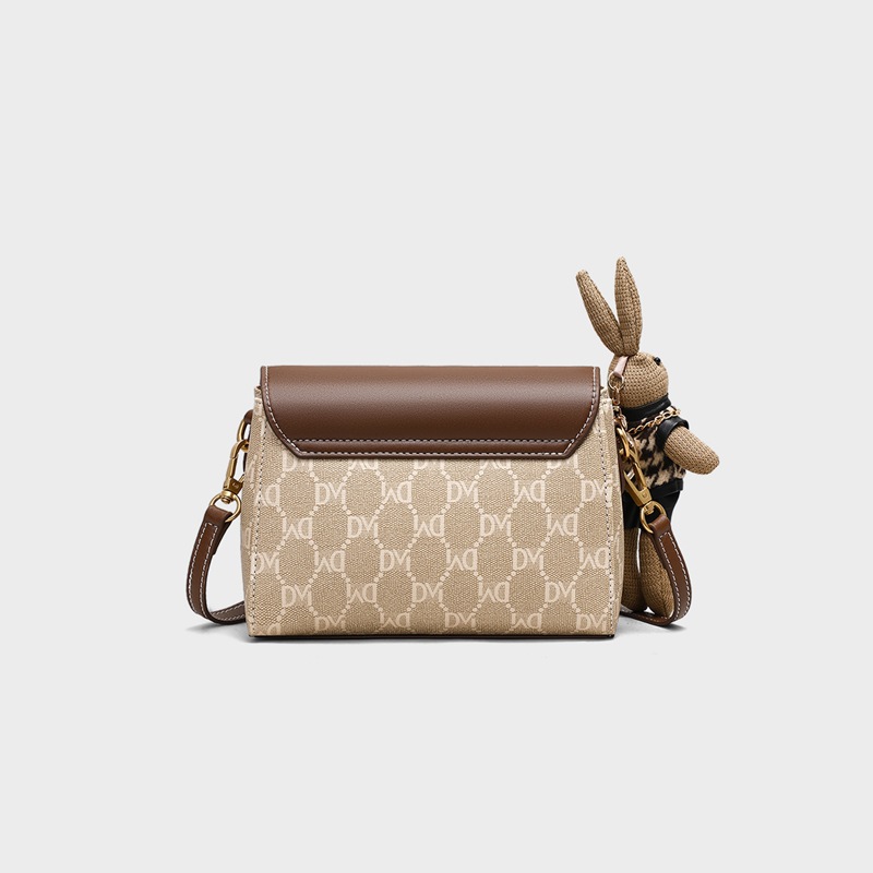 Chic Ladies' Shoulder Bag - Exclusive Crossbody Fashion Accessory Ideal for Mommy & Valentines Day Presents