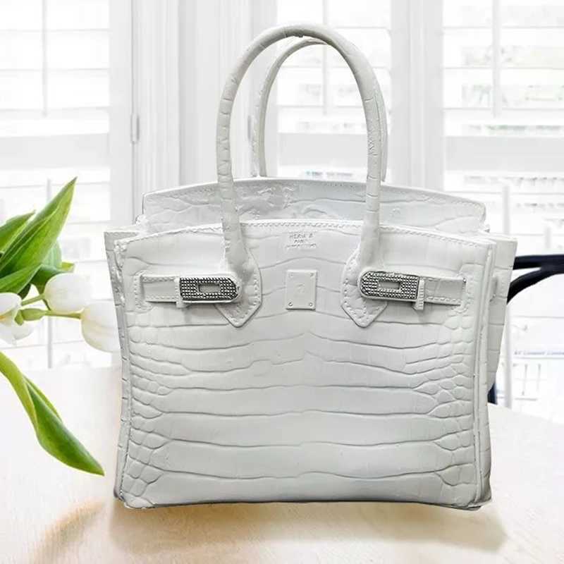 Vases Modern Handbag Vases Design Flower Vase Flowerpot Aesthetic Vases Elegant Room Ornaments Home Decoration Accessories H250116