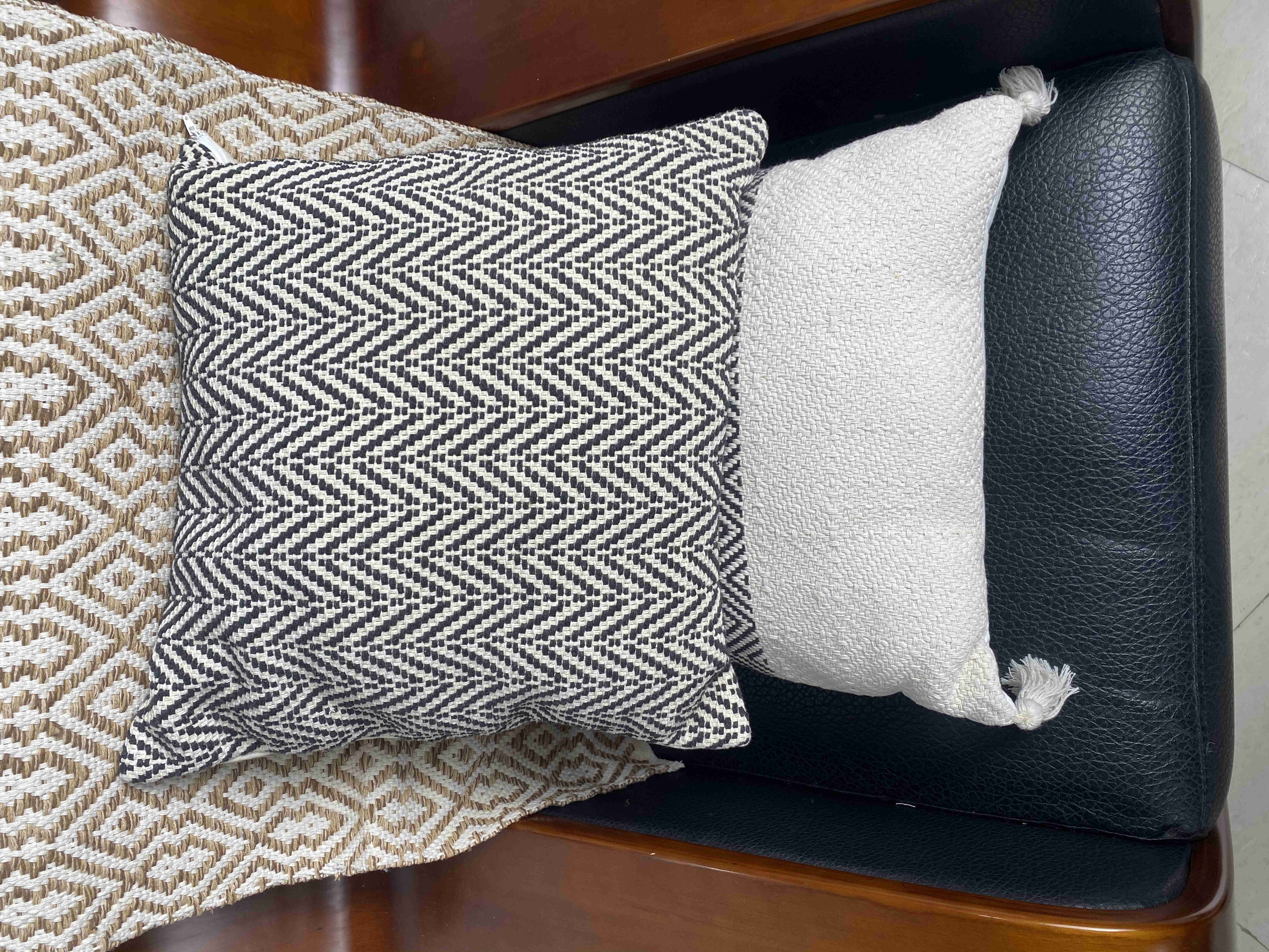 Natural Textured Living Room Accent Cushions - Stylish and Long-Lasting Design