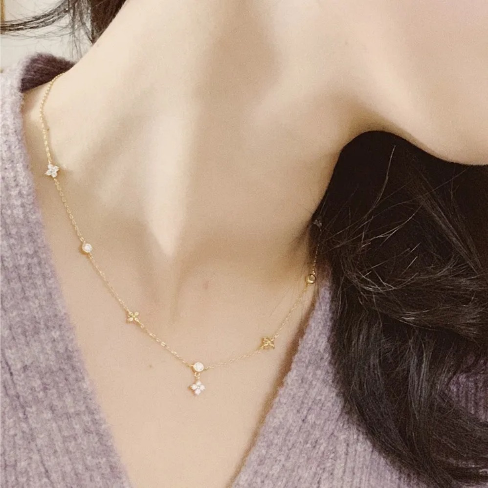 Classic Charms Designer Necklaces For Women Girls Pendant Necklace Party Wedding Lovers Gift Jewe