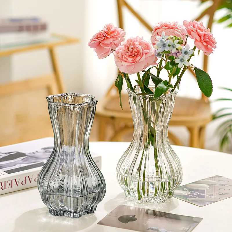 Vases Glass Transparent Flower Vase Retro Hydroponics Plants Pot Clear Flower Container Flowers Arrangement Bottle Table Decoration H250116