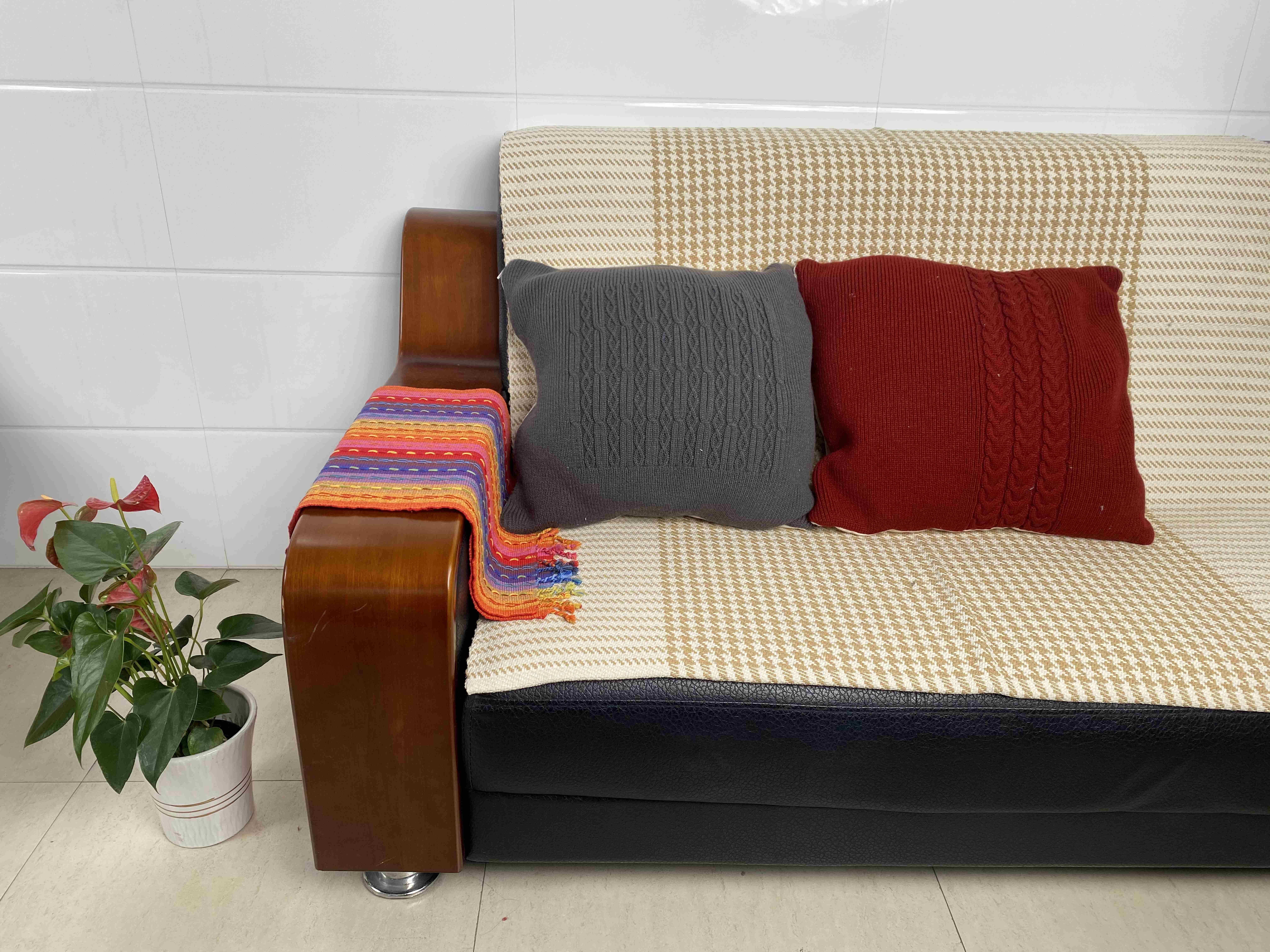 Natural Textured Versatile Fabric Cushions for Elegant Living Room Decoration