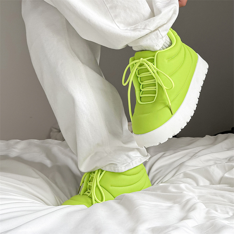 2025 new casual men's bread hot trend versatile sports board multifunctional outdoor shoes