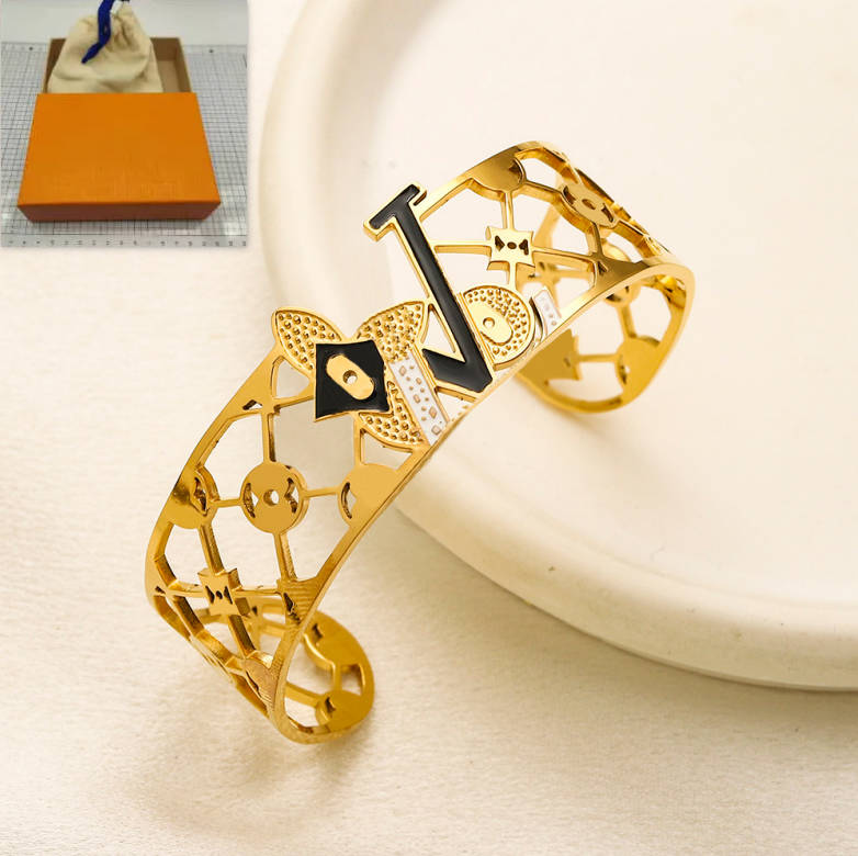 Luxury Letters Bracelets Bangle Gold Stainless Steel Letter Wristband Cuff For Famous Women Wedding Party Jewelry Gifts