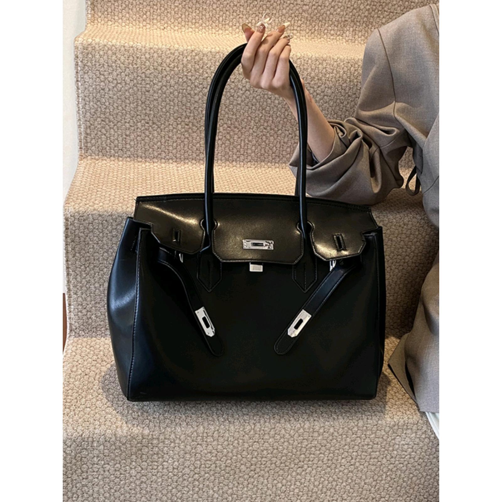 Retro Bag Women's Winter New Large-capacity Commuter Tote Bag Shoulder Underarm Bag Portable Large Bag