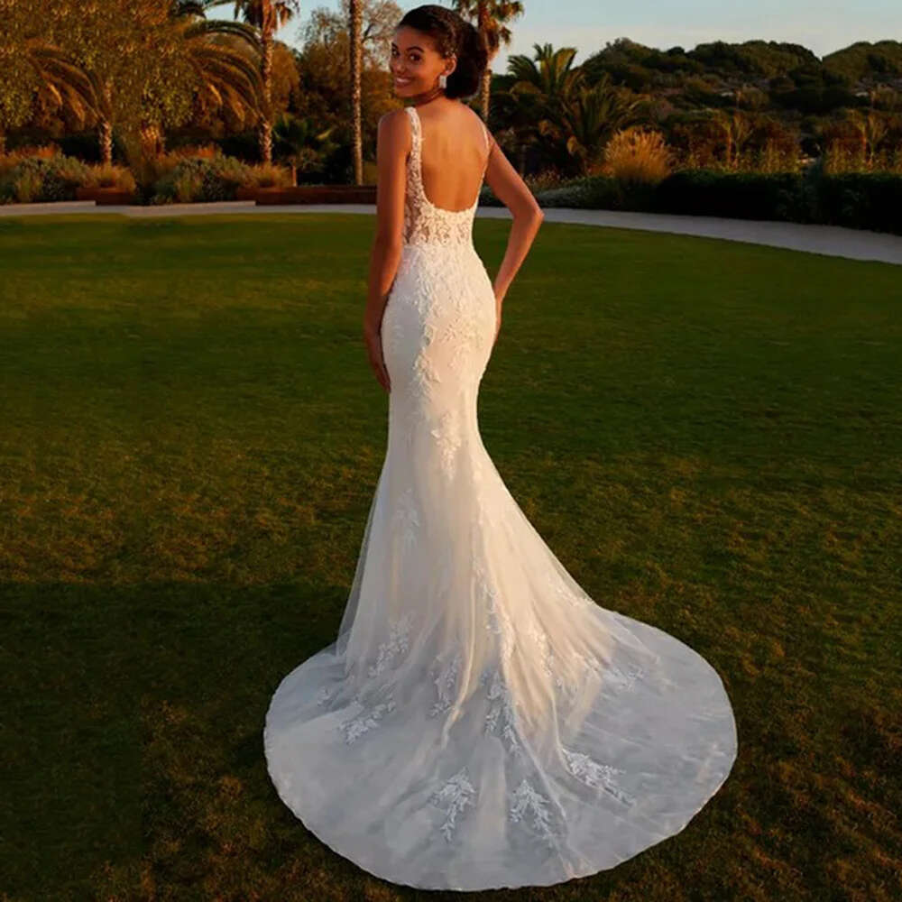 Sexy Square Collar Mermaid Wedding Lace Appliques Sleeveless Train Dresses Detachable Custom Bridal Dress