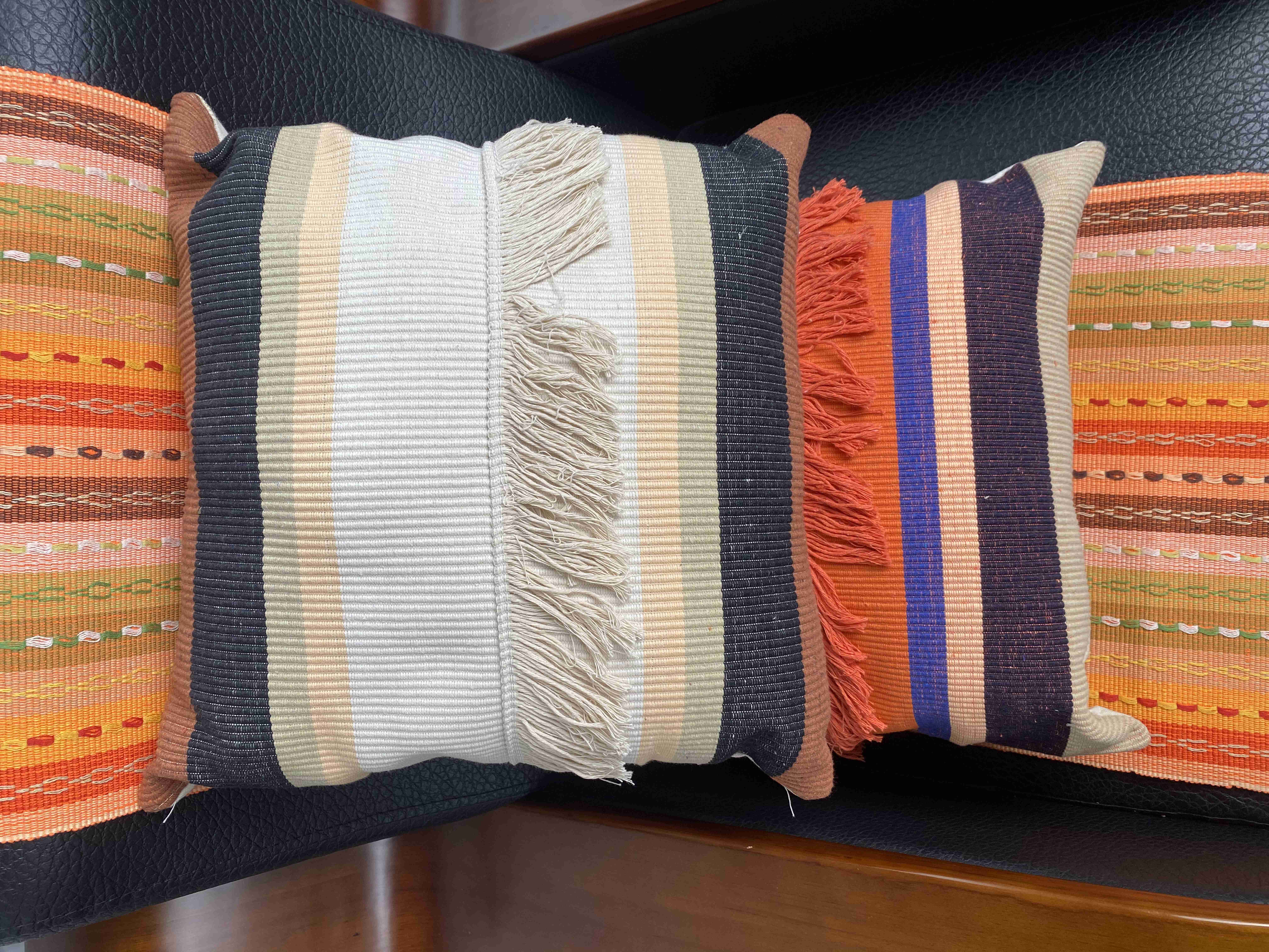 Chic Natural Texture Patterned Cushions - Ideal for Refined Living Space Enhancement