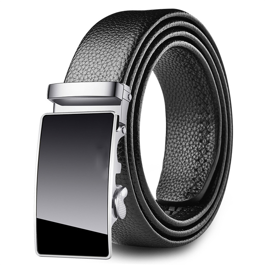 Designer men women Classic casual leather belts for man metal letter smooth buckle woman waistband fashionable belt with box Q-5