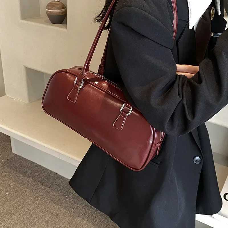 Solid Color PU Leather Underarm Bags For Women 2025 Spring Korean Fashion Retro Simple Shoulder Bag Lady Handbags And PursesC250116