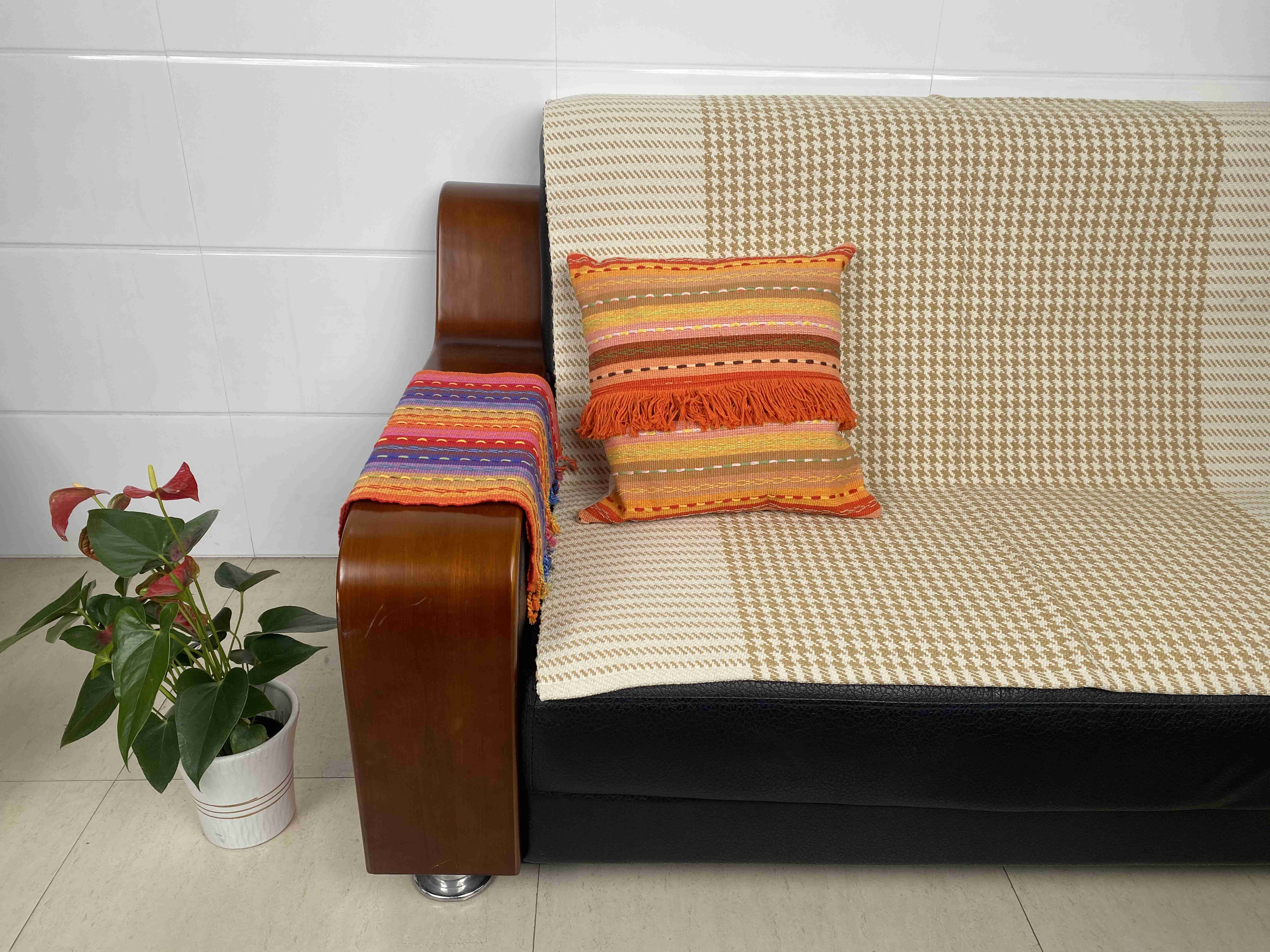 Chic Living Room Enhancement with Versatile Fabric Cushions Featuring Natural Textured Finish