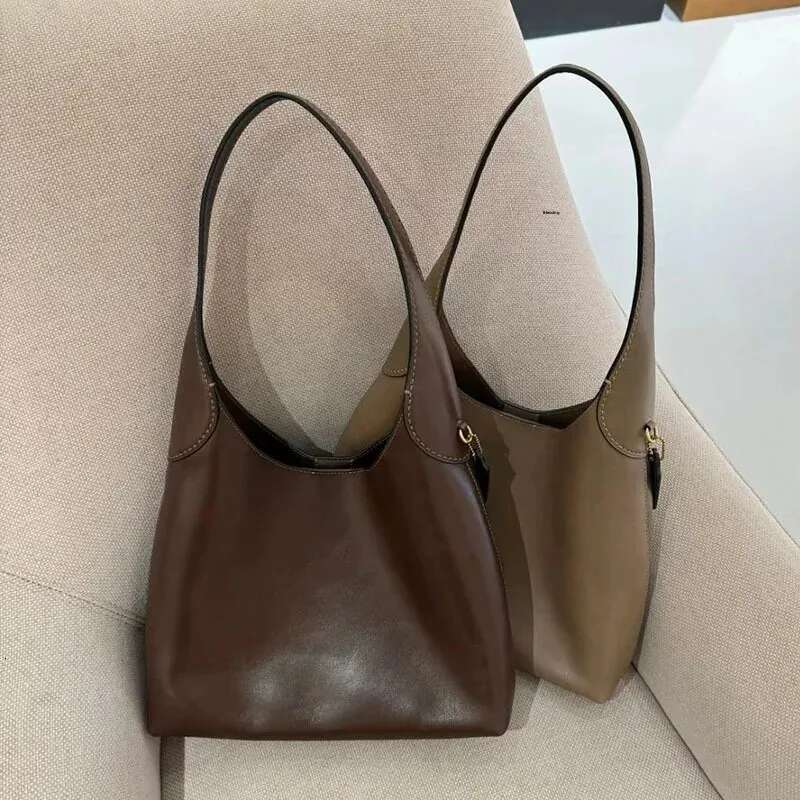 2025 New Women's Simple Large Capacity Tote Versatile Commuting Underarm Single Shoulder Bag Motorcycle Equipment Ac motorcycle bag