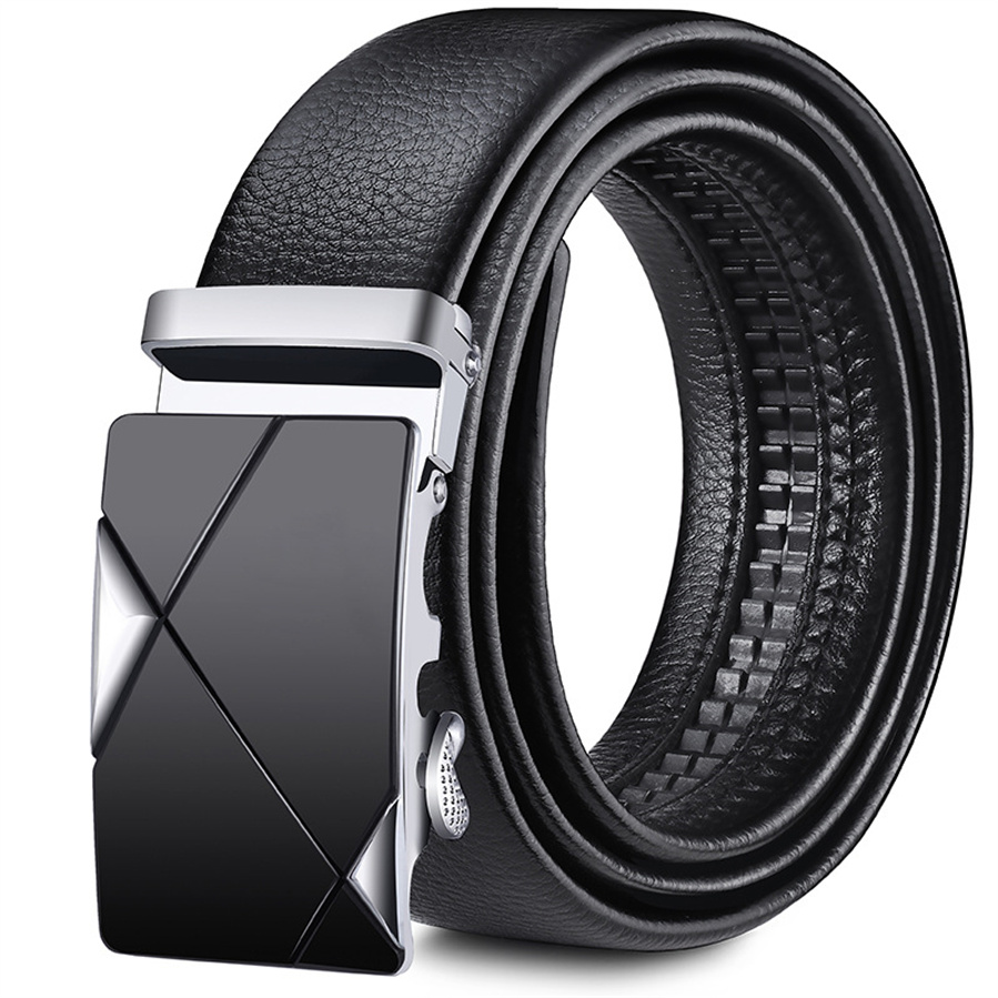 Designer men women Classic casual leather belts for man metal letter smooth buckle woman waistband fashionable belt with box Q-12