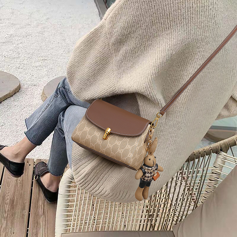 Chic Ladies' Shoulder Bag - Exclusive Crossbody Fashion Accessory Ideal for Mommy & Valentines Day Presents