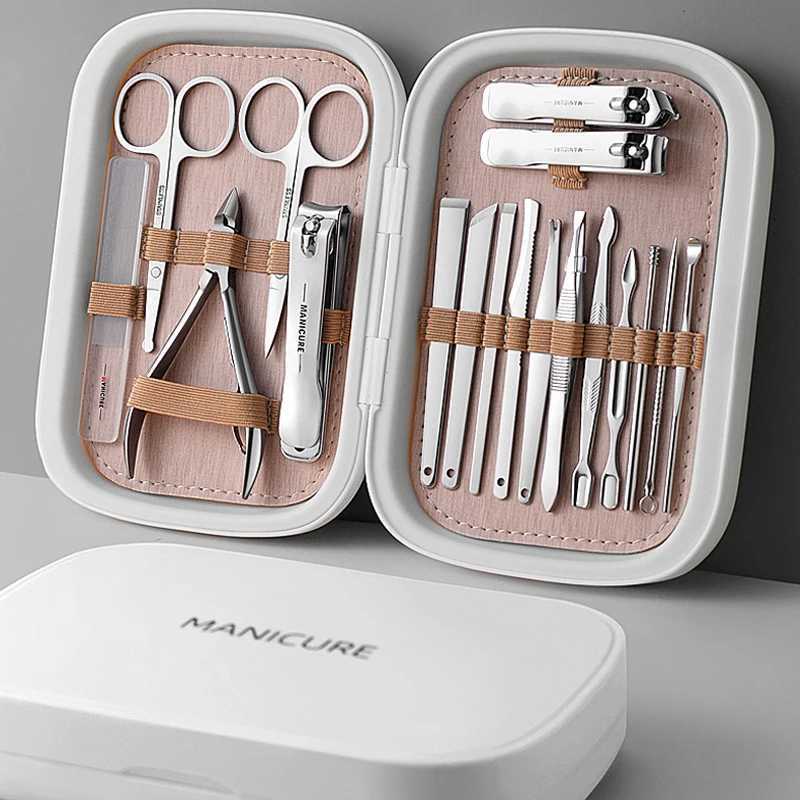 18Pcs Nail Clipper Set Case Pedicure Tools Ear Pick Scoop Nail Tools to Remove Dead Skin Personal Care Tools Eyebrow ScissorsXJ250116
