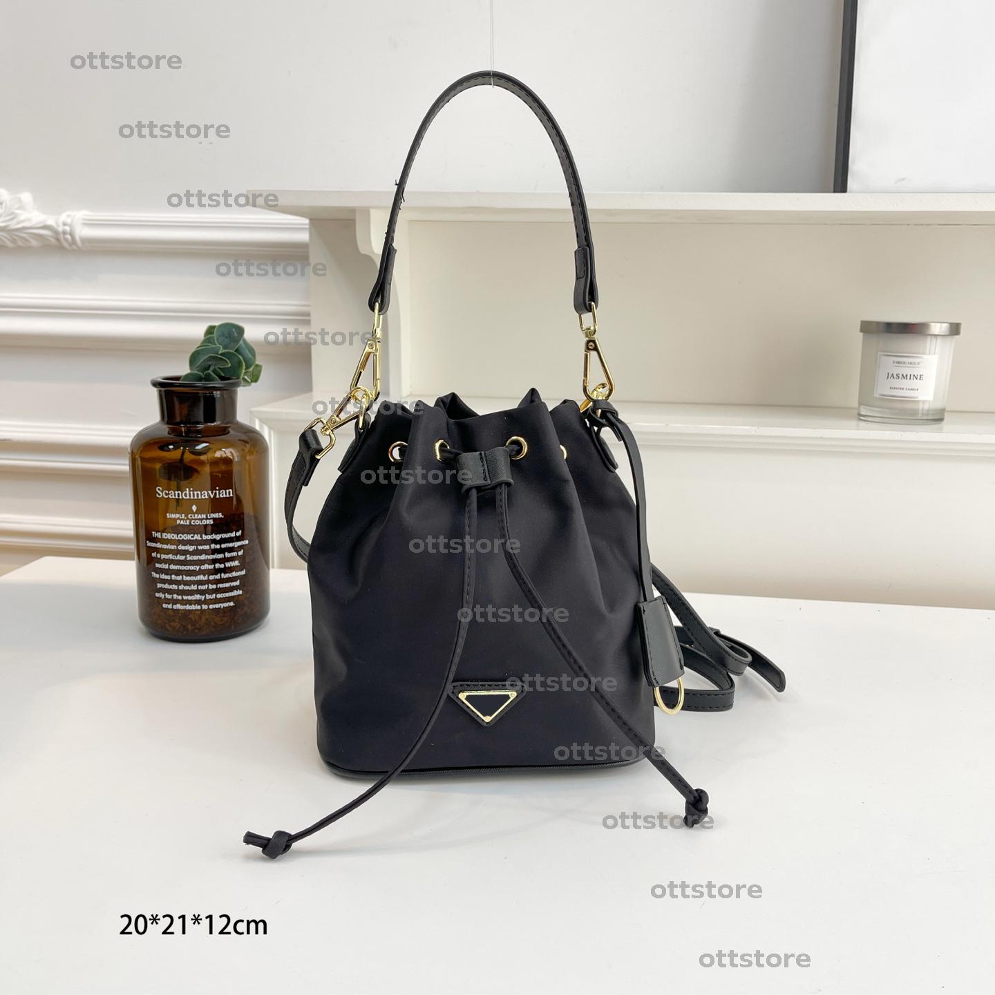 Womens Nylon Designer Bags Drawstring Bucket Bag Luxury Shoulder Bags Barrel Handbags Backpack Luxurys Leather Crossbody Classic Shopping Bag Purse Wallet