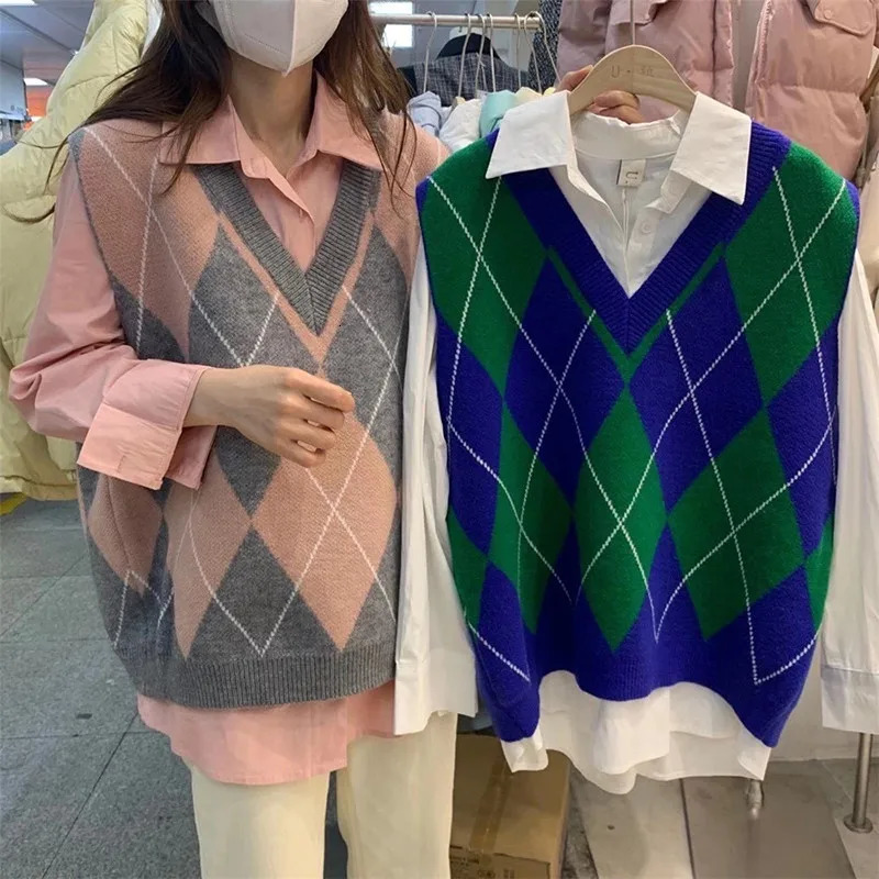 Knitted Vest Womens Style Wearing Diamond Grid Sweater Jacket Ins Outer Layer Layered Vneck Camisole 250113Z