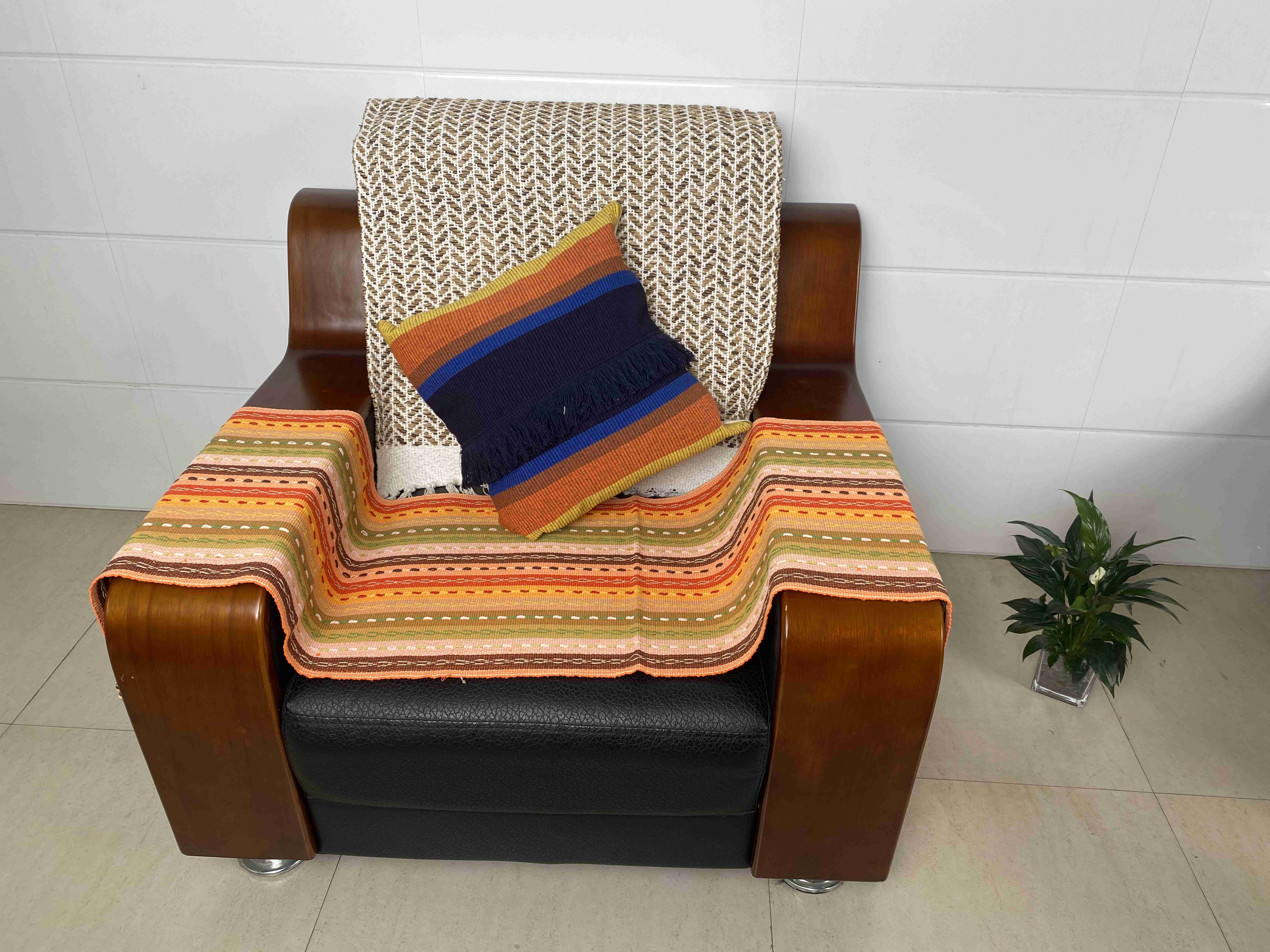 Chic & Comfortable Living Room Pillows with Sustainable Fabrics