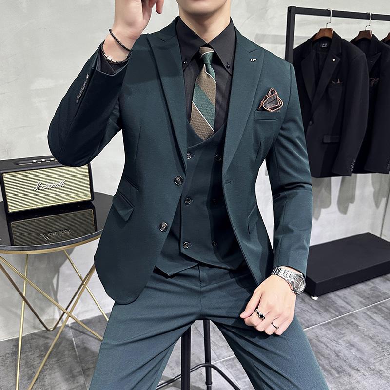K779 Men's Three-Piece Business Suit - Elegant Groom & Best Man Dress