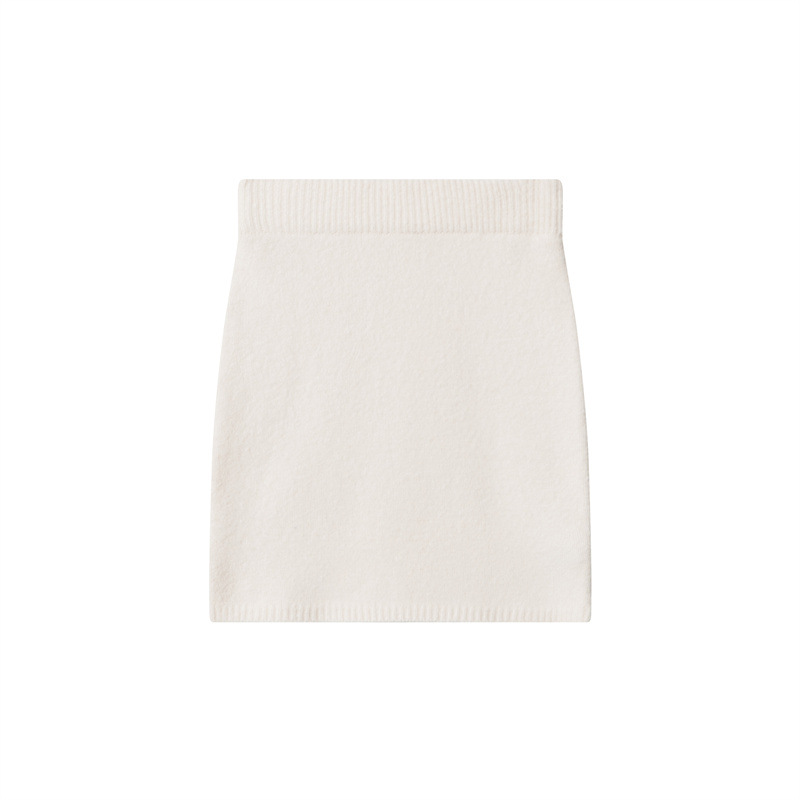 X790 Autumn and Winter 2024 New High Waist Slim Short Skirt Female Hot Girl Belt Design Niche All-match Knit Skirt