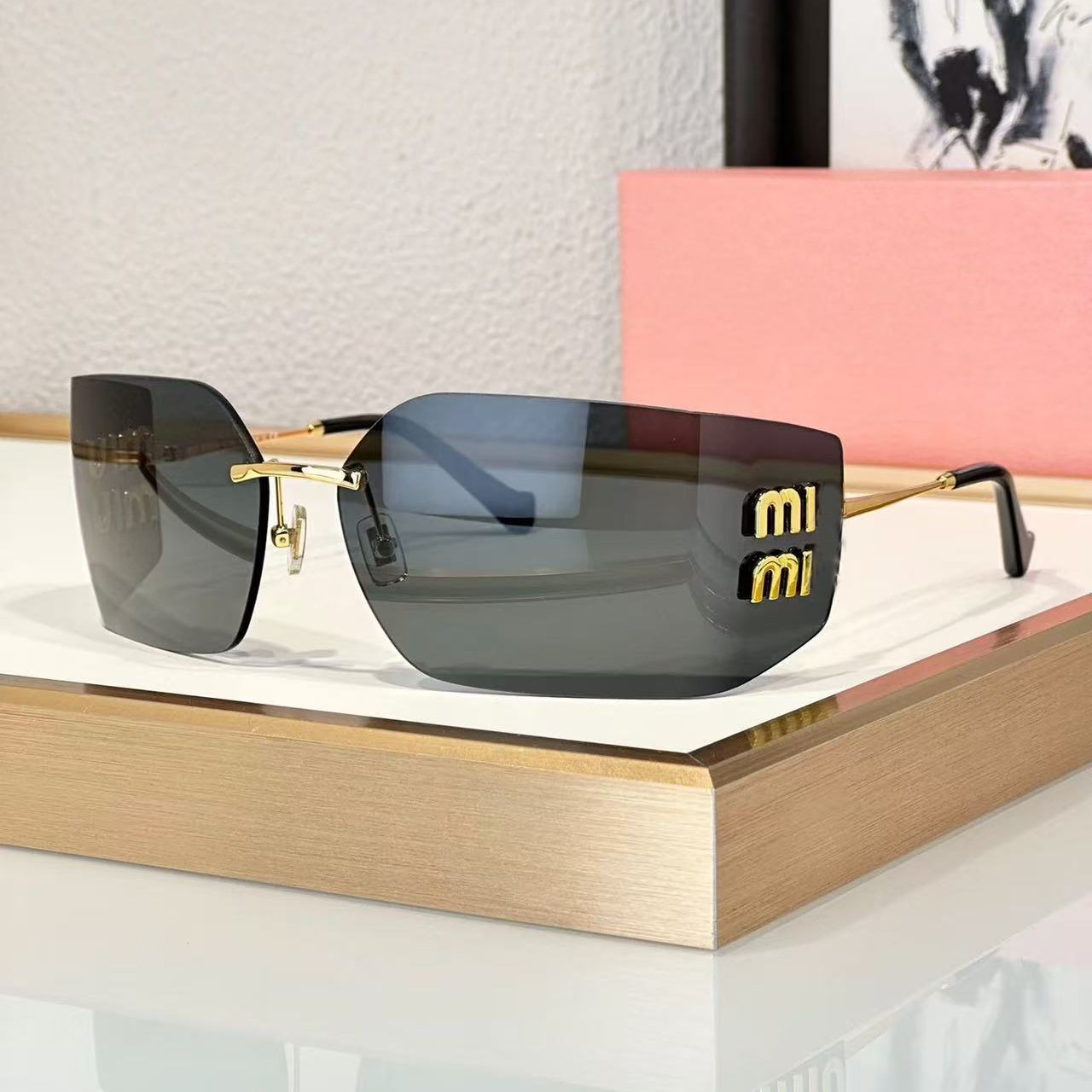 MM sunglasses for women classic sunglasses luxurys designer sunglasses Euro american trend glasses curved Lenses shades large frame Light contour goggles