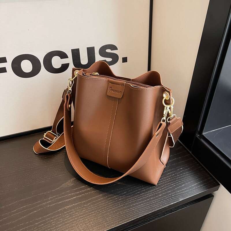 Large Capacity Tote Bag Bucket for women Crossbody Bag PU Leather Tote Purses Handbags Medium Top Handle Satchel Shoulder Bag Large Underarm Casual Co