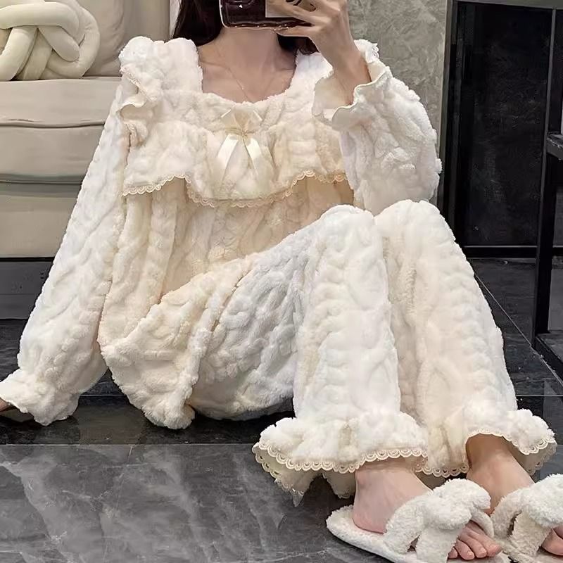 B661-Satin pajamas for women in summer, large size, light luxury, three-quarter sleeves, cool long robe, bathrobe, home clothes for women