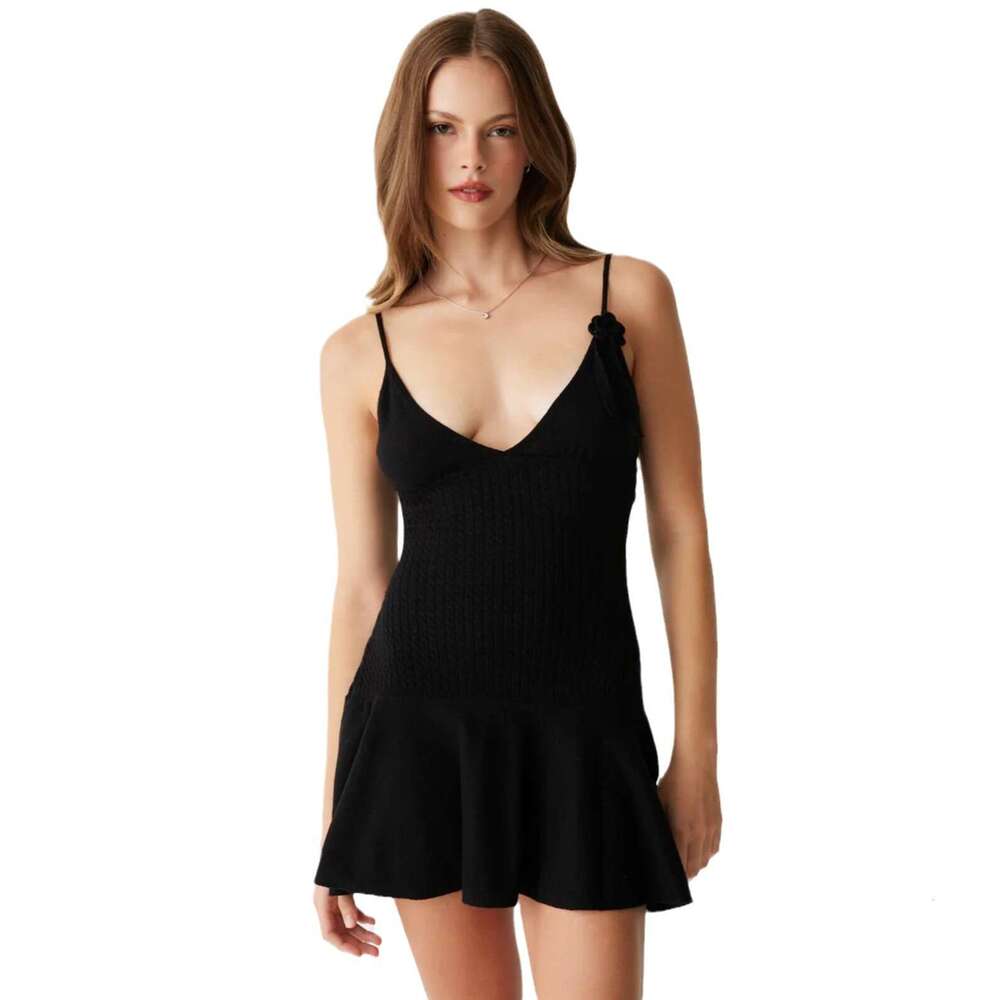 2025 Spring/Summer International Station Hot Selg Women's Strap, wer Knitted Rabbit Veet Dress, Versatile Style, New Trendy Clothing Ins