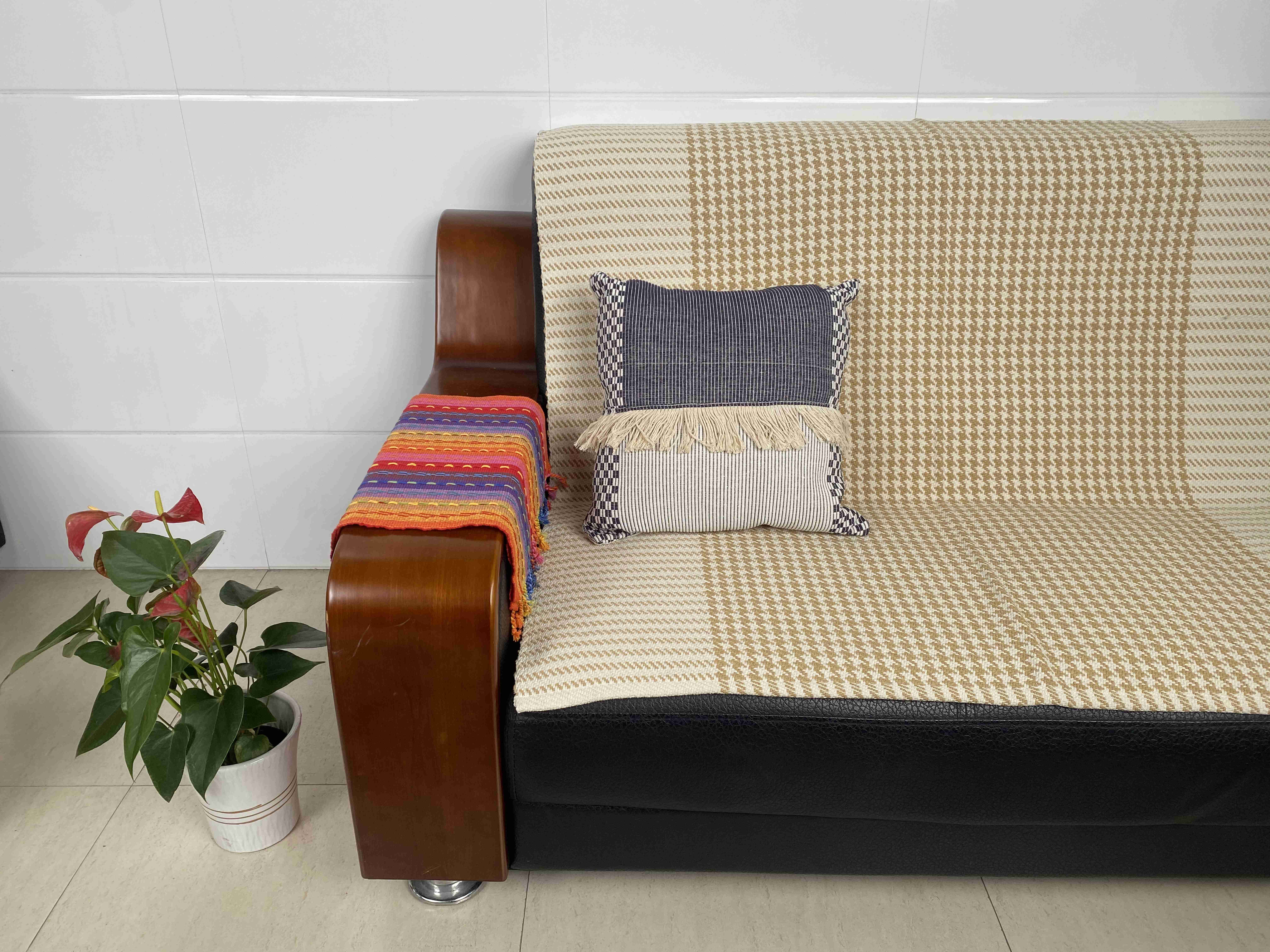 Elegant Natural Texture Fabric Cushions - Versatile Decorative Pillows for Living Rooms