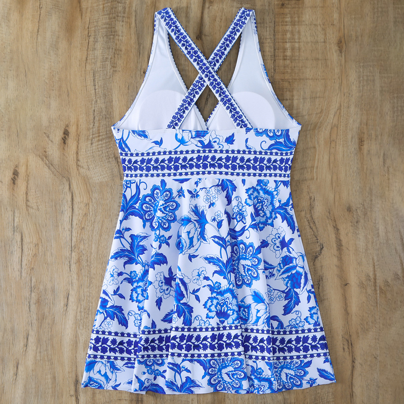 Stylish Blue Floral Print Swimwear Women Two Pieces Swimsuit 2025 Vintage Female Separated Tankinis Deep V Neck Beach Wear Swimdress Bathing Suits