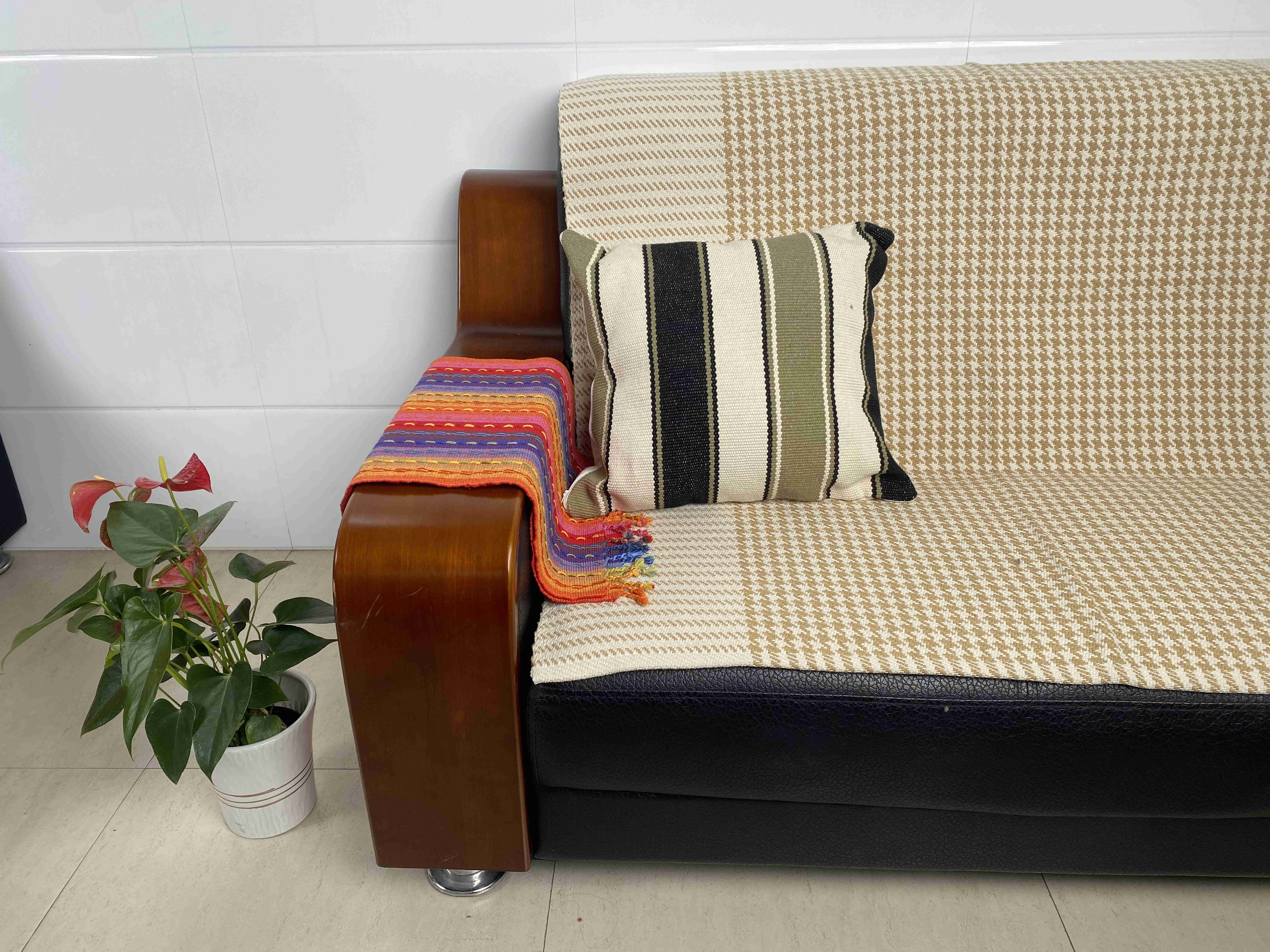 Natural Textured Versatile Fabric Cushions - Perfect Addition to Any Living Room