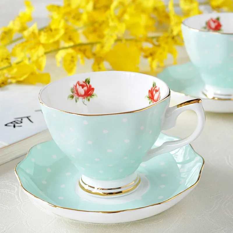 European Style Bone Coffee Cup Set Ceramic Tea Cup Coffee Cup Saucer English Afternoon Tea Ceramic Coffee Cup Set Z250102