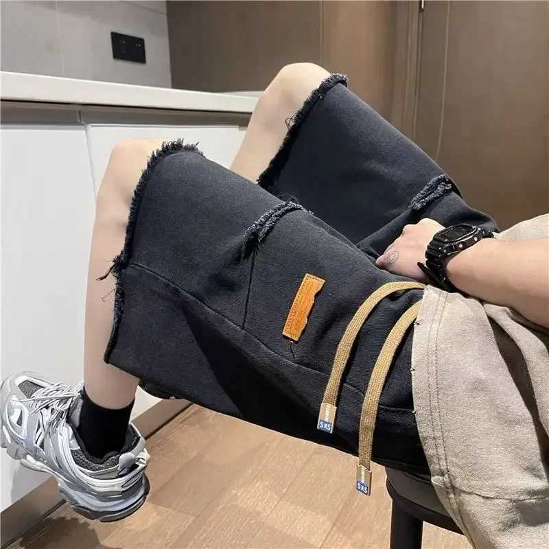 Mens Short Jeans Pants With Pockets Ripped Selvedge Male Denim Shorts Y2k Fashion Original Cowboy Streetwear Cut VintageXJ250117