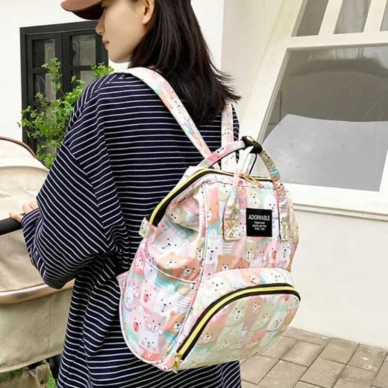 25*38CM Baby Diaper Bag Print Handbag Waterproof Reusable Diaper Bag Outdoor Travel Stroller Carrying Bag StorageXJ250117