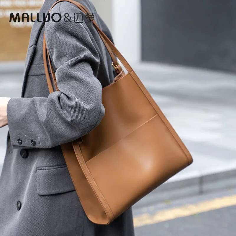 MALLUO New Women Bag Female Shoulder Bags Lady Soft 100% Cowhide Genuine Leather Niche Design Tote Casual Bucket Handbag