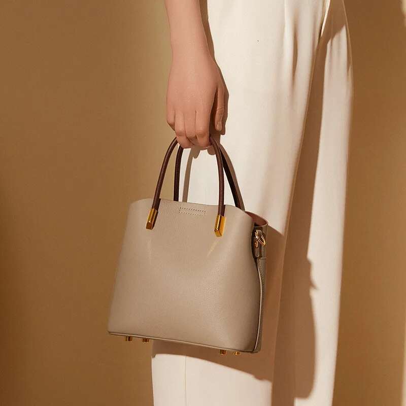 High-End Genuine Leather Bucket Bags Women's New Design Handbag Casual Crossbody Cowhide Bag With 2 Shoulder Strap