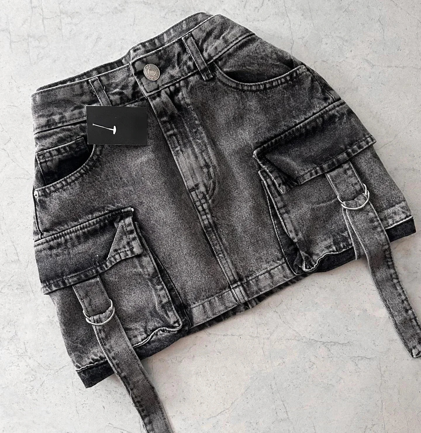 Oversized Pocket Casual High Waist and Slimming Mini Skirt Y2k Harajuku Denim Black Goth Hip Women Covering Skirts 250108