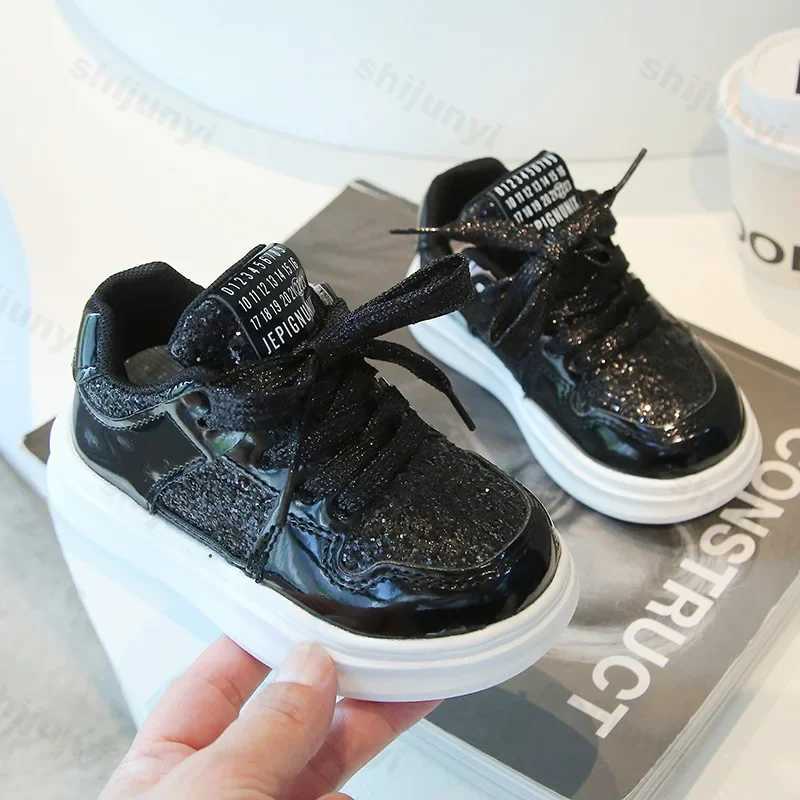 Athletic Outdoor Kids Shoes for Boys Girls Soft Sneakers Diamond Sequins Sports Running Shoes Children Flat Casual Baby Toddler Outdoor ShoesY250116V5