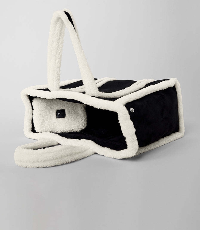 2025--Classic Plush Underarm Tote Bag with High Sense and Versatile Large-capacity Manual Bill of Lading Shoulder Bag 219