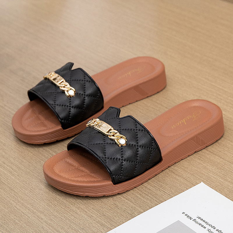 Women Slippers Fashion Indoor Wear Thick Sole Anti-slip Outdoor Wear Beach Comfort Versatile Multi Colors Free shipping