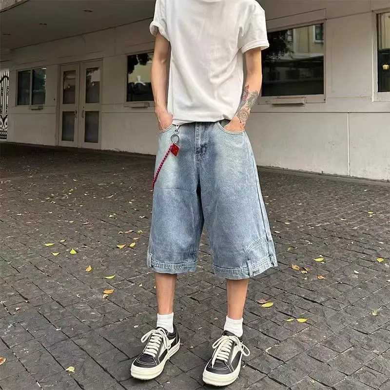 Hip hop retro waist reversal design mens denim shorts Instagram Gothic streetwear loose straight leg pants sports pants W250319