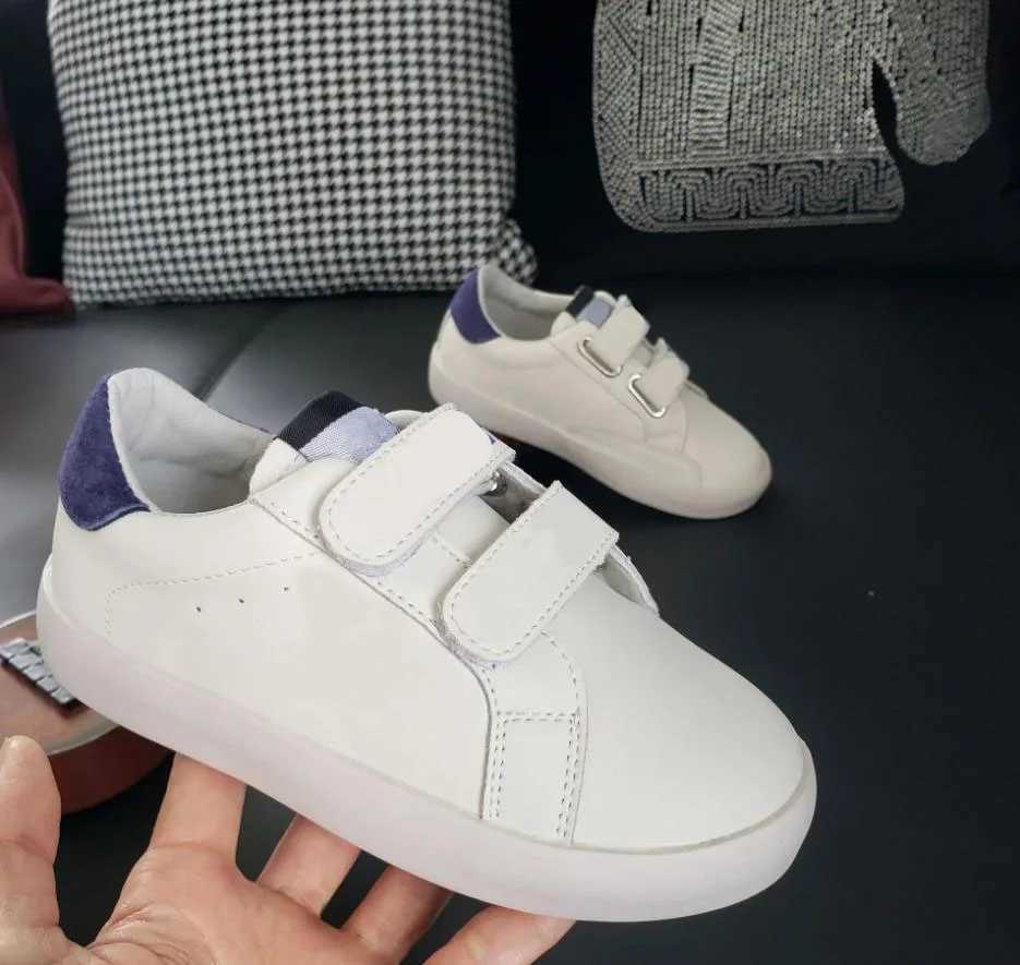 Athletic Outdoor New Styles Girls Boys Glitter Sequin Sneakers Kids Star Trainers Leather Board Shoes Colorful Sequins Leopard Dirty ShoesY2501169ZIH