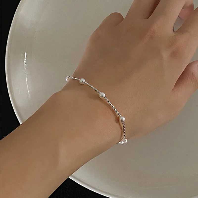 Mini Summer Pearl Bracelets for Women Fashion Silver Color Adjustable Elegant Pearls Bangle Fine Wedding Banquet Jewelry GiftsXJ250117