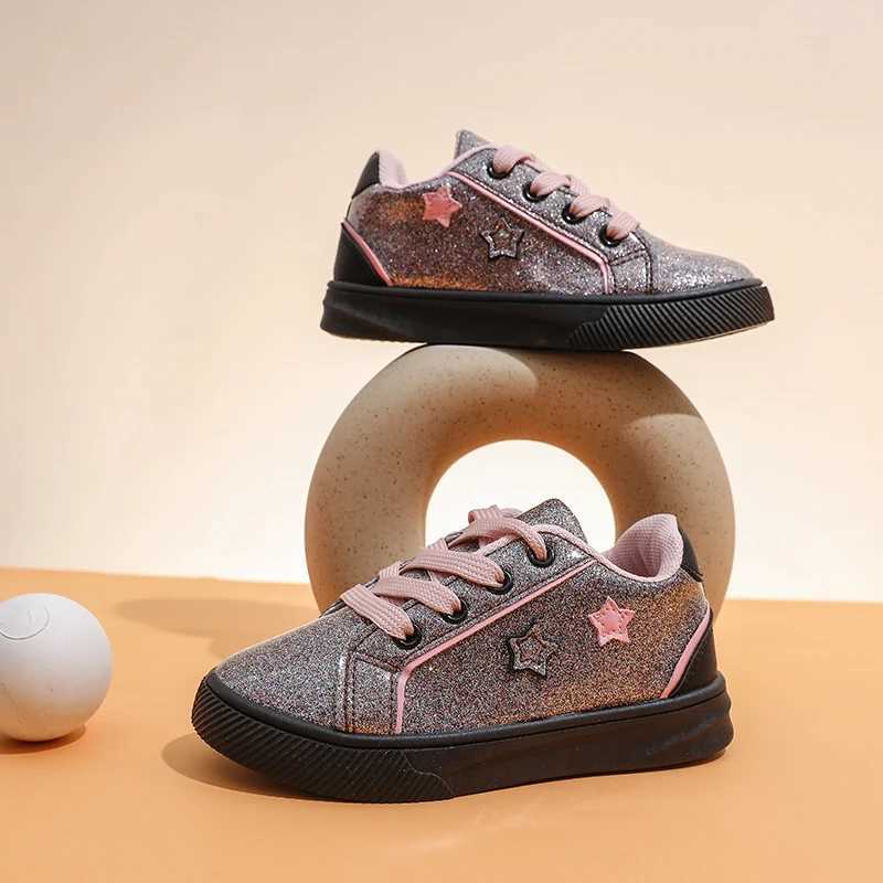 Athletic Outdoor 2024 Black and Pink Star Glossy Girls Shoes Fashionable Casual Shoes Suitable for Leisure and Travel Comfortable and Good-LookingY250