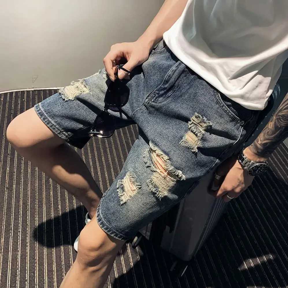 Man Denim Shorts Ripped Straight Distressed Short Jeans Pants for Men Y2k Fashion Trend 2024 Retro Summer with Comfortable XlXJ250117