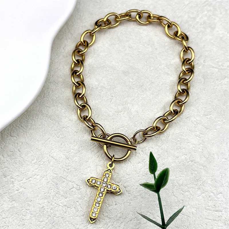 Cross Christian Stainl Steel Pendant Bracelet Gold/Silver Color Rhinestone Men Women Fashion Hand Chain JewelryXJ250117