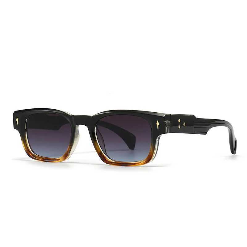 Luxury Punk Sunglasses For Women Men Fashion Square Brand Designer Retro Gradient Shades Trending Rivets Sun Glasses UV400 Green W250116